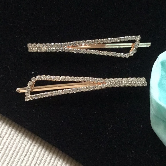 Hair Pins and head band - Picture 2 of 5